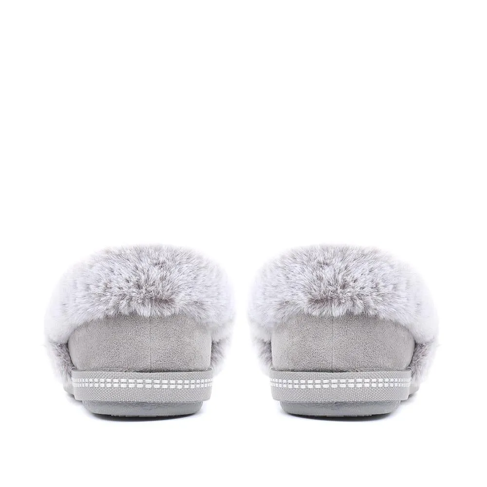 Cozy Campfire Team Toasty Wide Fit Slippers - SKE30032 / 315 879