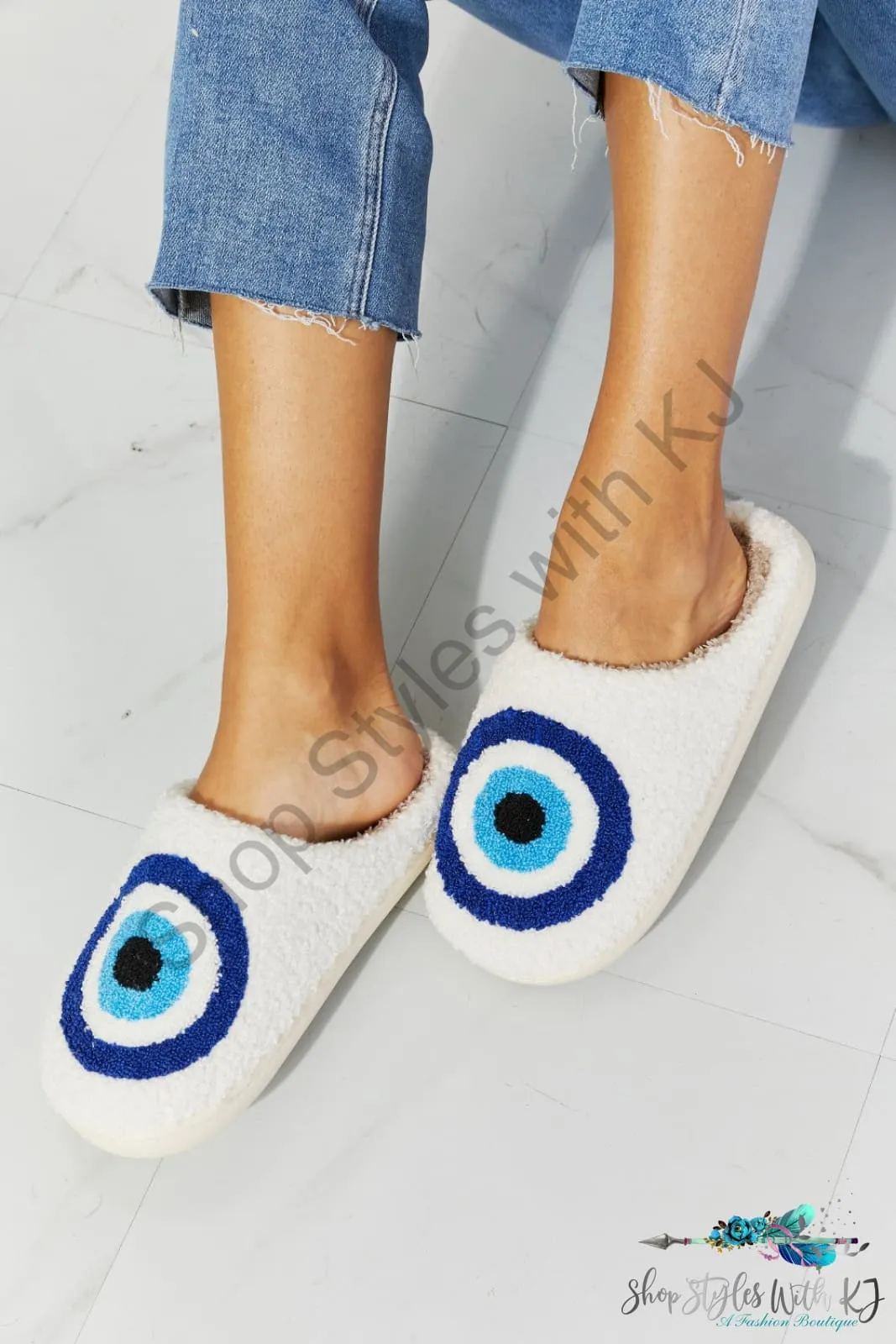 Eye Plush Slipper