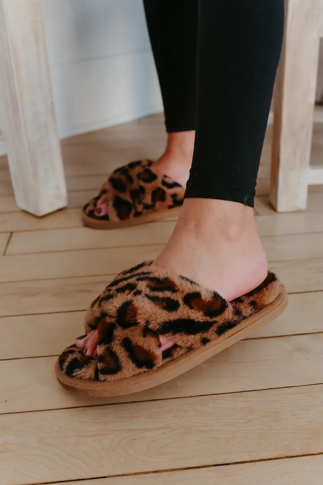 Plush Brown Leopard Slippers