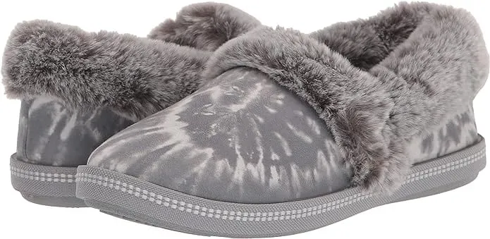 SCECHERS-Cozy Campfire-Slumber Party Slippers